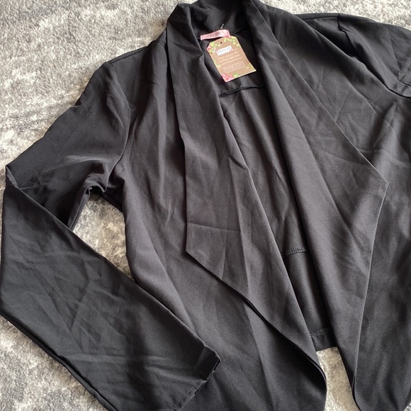 Black Blazer - Picture 4 of 4